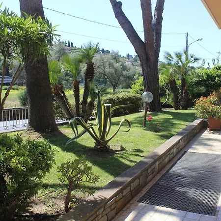 Апартаменты Casa Primavera Бордигера